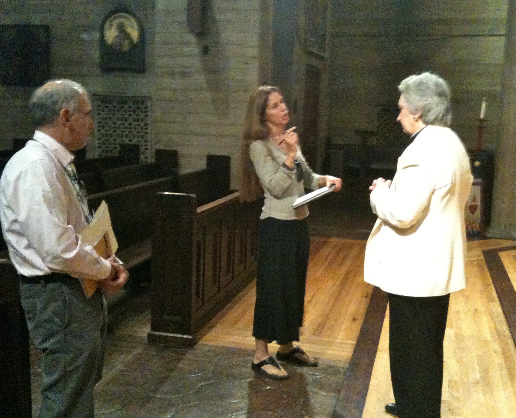 Filmmaker Jennifer Jessum, Rabbi Neil Comess-Daniels, Rev. Dr. Gwynne Guibord Filmmaker Jennifer Jessum, Rabbi Neil Comess-Daniels, Rev. Dr. Gwynne Guibord