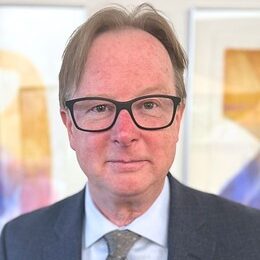 Dr. Lo Sprague, President of The Guibord Center